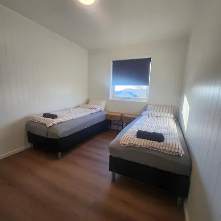 Private 4 Bedroom Getaway In Lofoten * Vestvagoy