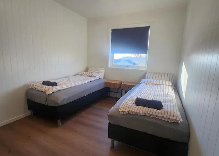 Private 4 Bedroom Getaway In Lofoten * Vestvagoy